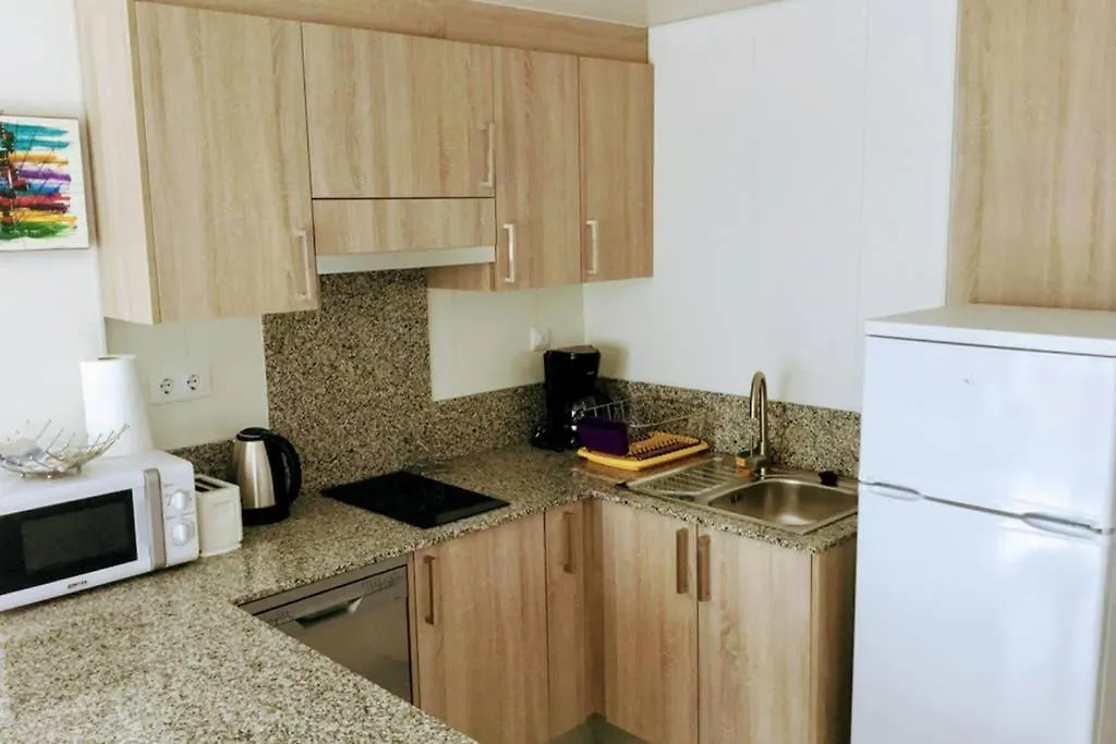 Magnifique Logement Roses Apartment 0*,  Spain